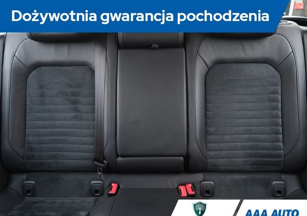 Volkswagen Passat cena 72000 przebieg: 112488, rok produkcji 2016 z Dolsk małe 277